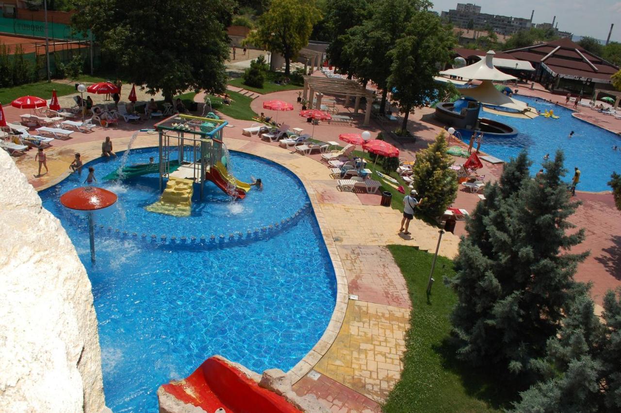 Grande Spa Deluxe Studios Sliven Exterior foto