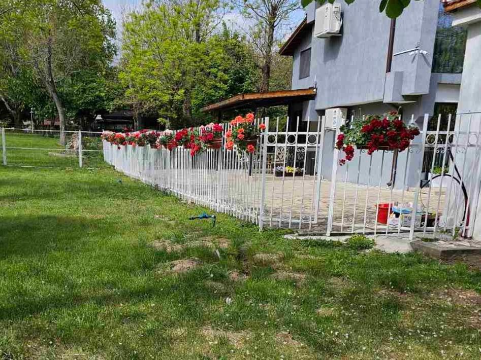 Grande Spa Deluxe Studios Sliven Exterior foto